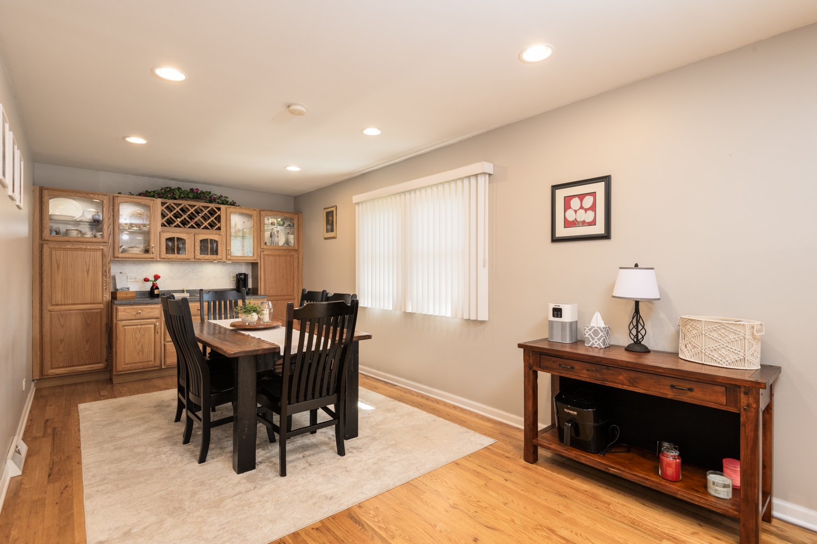 1650 Fender Road Naperville, IL 60565 - Photo 11 of 42 Gallery Image 11