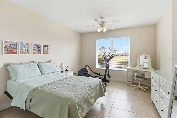 $555,000 | 834 Birdie Way, Apollo Beach, FL 33572