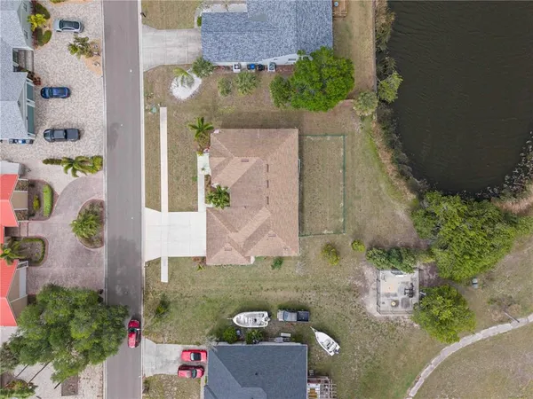 $555,000 | 834 Birdie Way, Apollo Beach, FL 33572