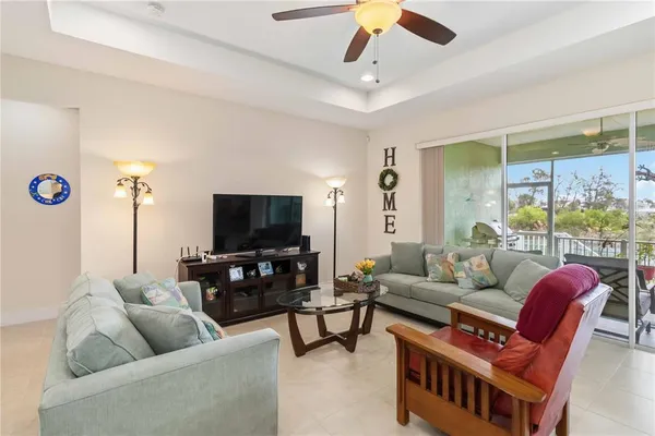 $555,000 | 834 Birdie Way, Apollo Beach, FL 33572