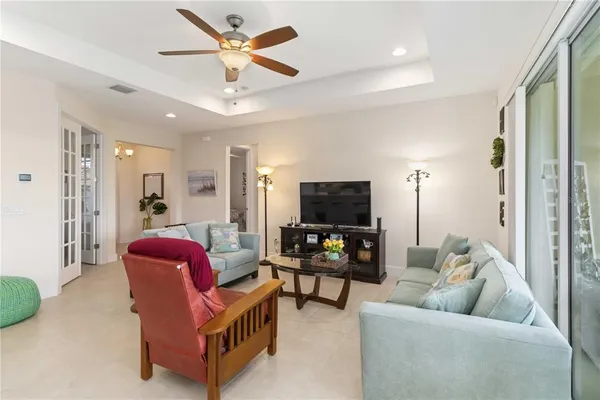$555,000 | 834 Birdie Way, Apollo Beach, FL 33572