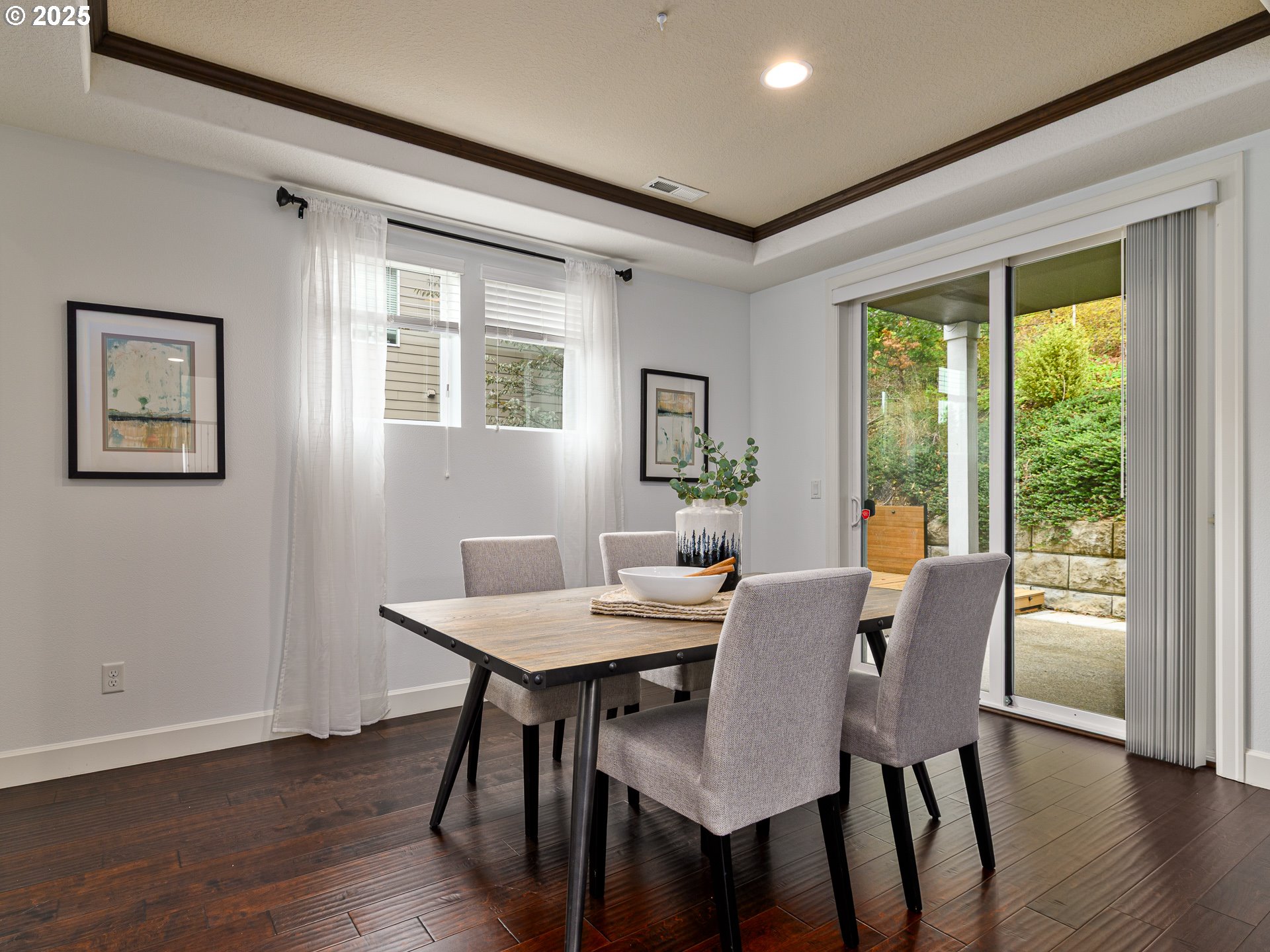 18706 Bryant Road Lake Oswego, OR 97034 - Photo 11 of 38 Dining Room