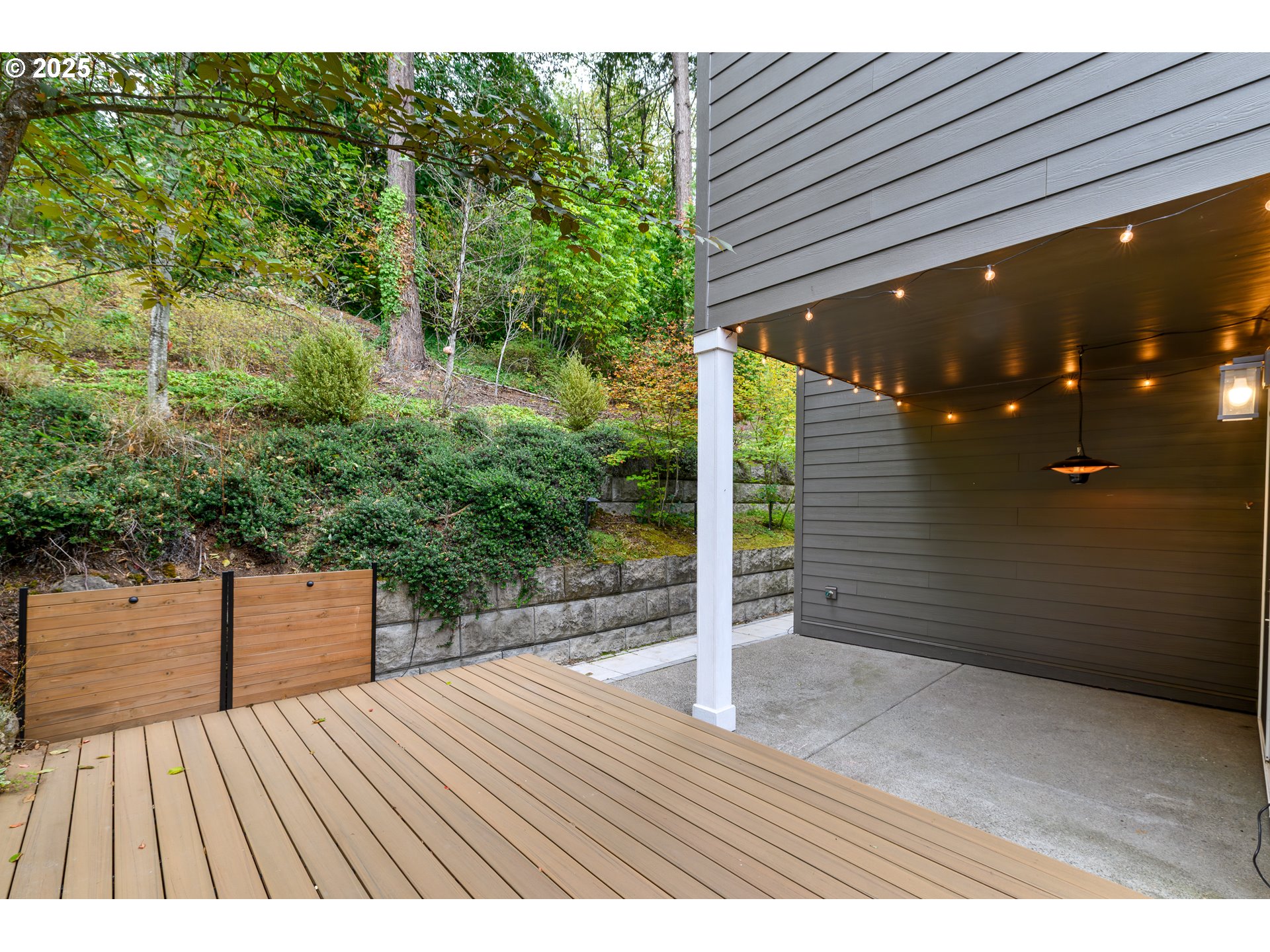 18706 Bryant Road Lake Oswego, OR 97034 - Photo 32 of 38 Gallery Image 32