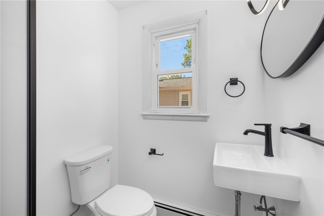 7 Restmere Terrace, Unit A Middletown, RI 02842 - Photo 14 of 34 Gallery Image 14