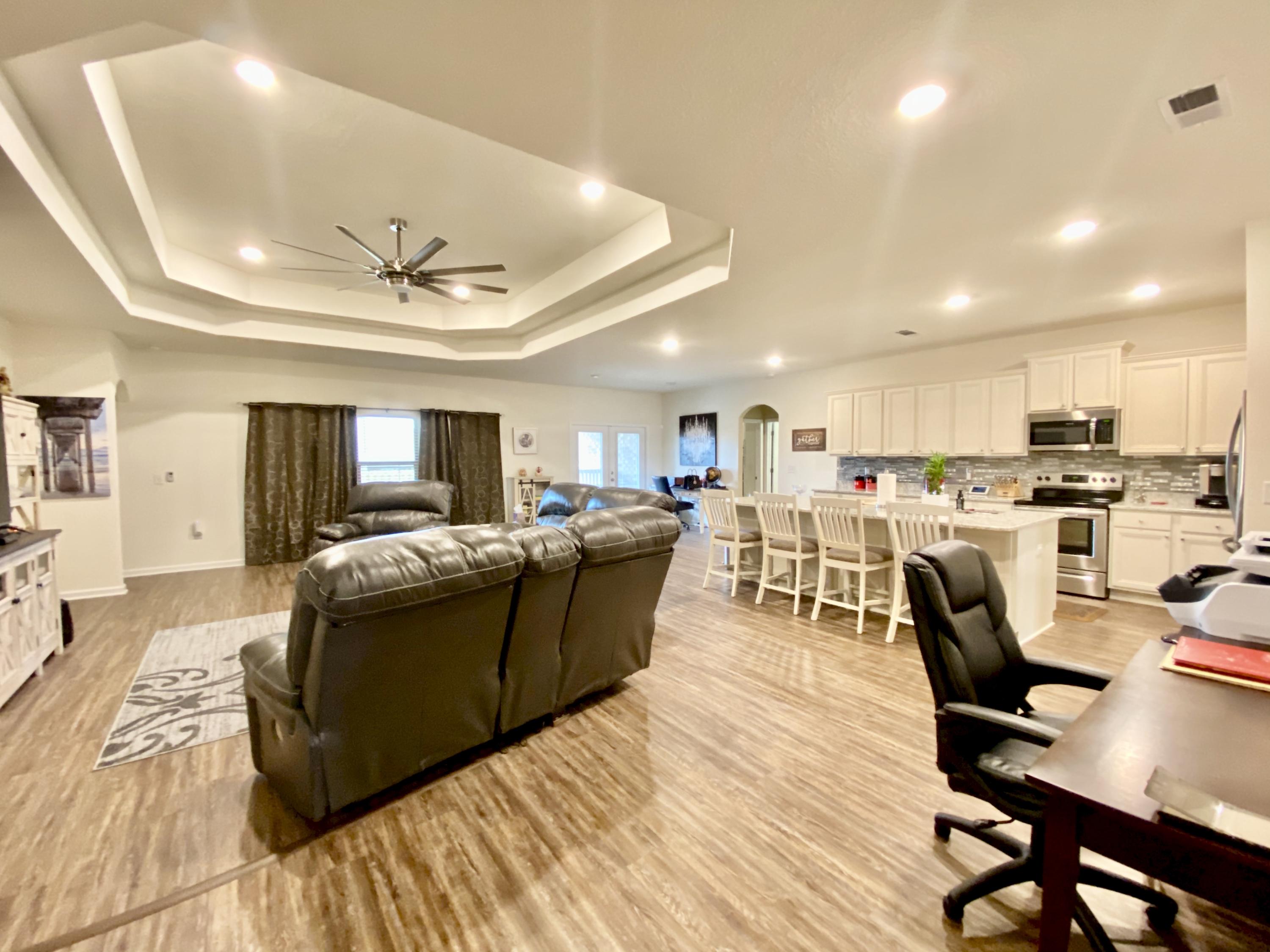 325 Merlin Court Crestview, FL 32539 - Photo 5 of 44 Gallery Image 5