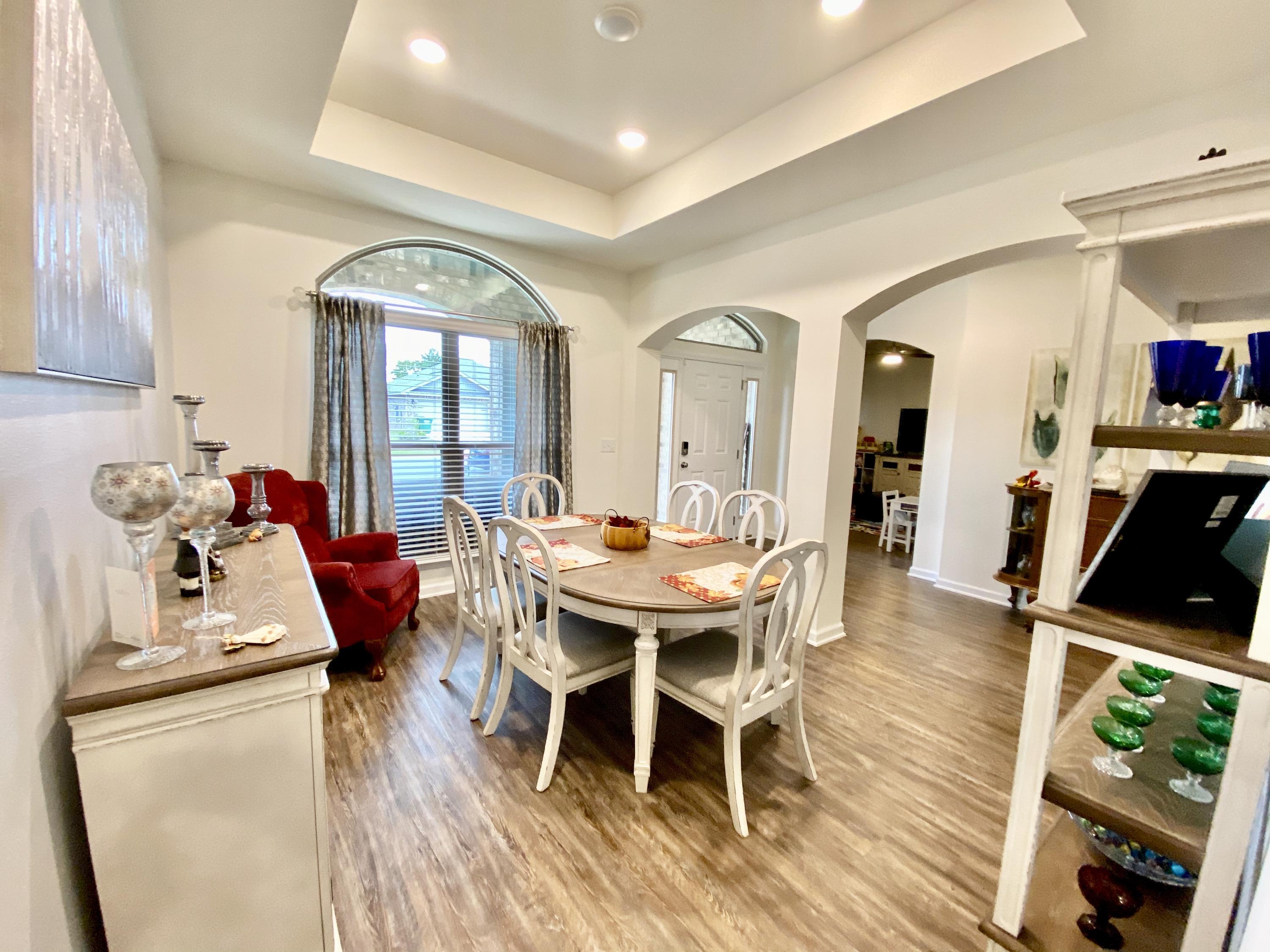 325 Merlin Court Crestview, FL 32539 - Photo 6 of 44 Gallery Image 6