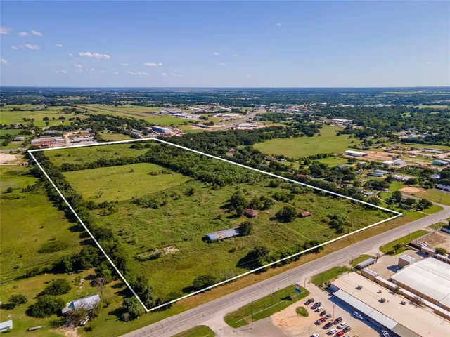 $3,600,000 | 1866 East Washington Street, Stephenville, TX 76401