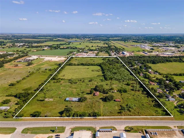 $3,600,000 | 1866 East Washington Street, Stephenville, TX 76401