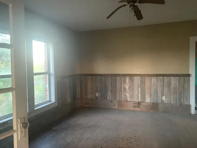 $3,600,000 | 1866 East Washington Street, Stephenville, TX 76401