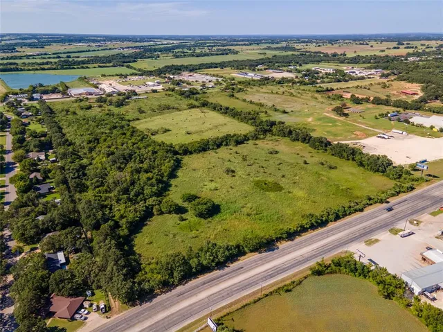 $3,600,000 | 1866 East Washington Street, Stephenville, TX 76401