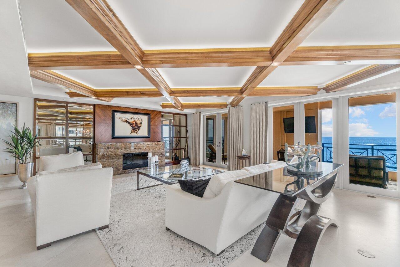 400 South Ocean Boulevard, Unit 9 Boca Raton, FL 33432 - Photo 4 of 40 004-400SouthOceanBoulevard-BocaRaton-FL-