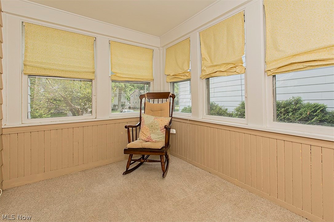 4554 Telhurst Road Cleveland, OH 44121 - Photo 9 of 27