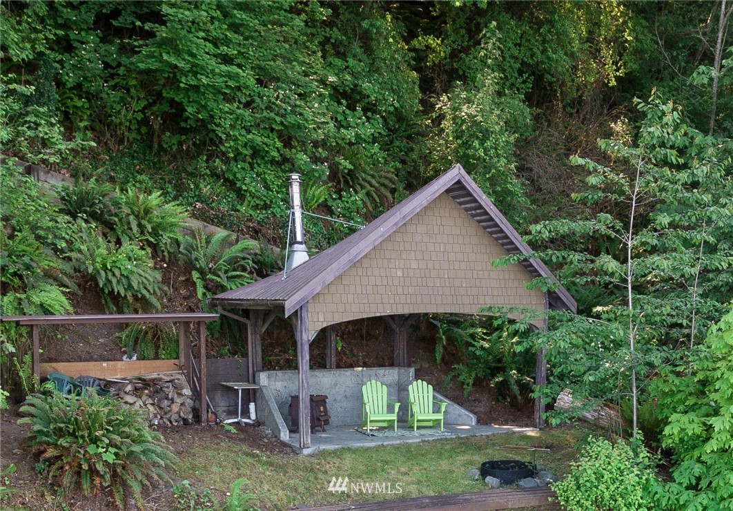8436 Southwest Soper Road Vashon, WA 98070 - Photo 20 of 25