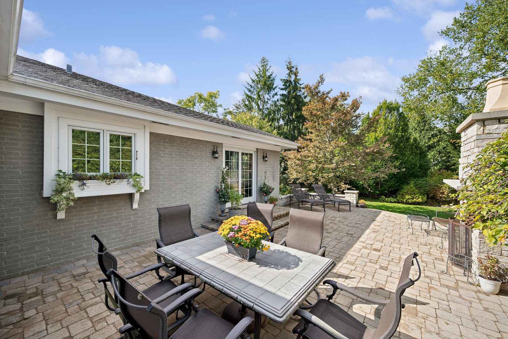 1144 Ranch Road Lake Forest, IL 60045 - Photo 33 of 41 a view of a backyard with a patio