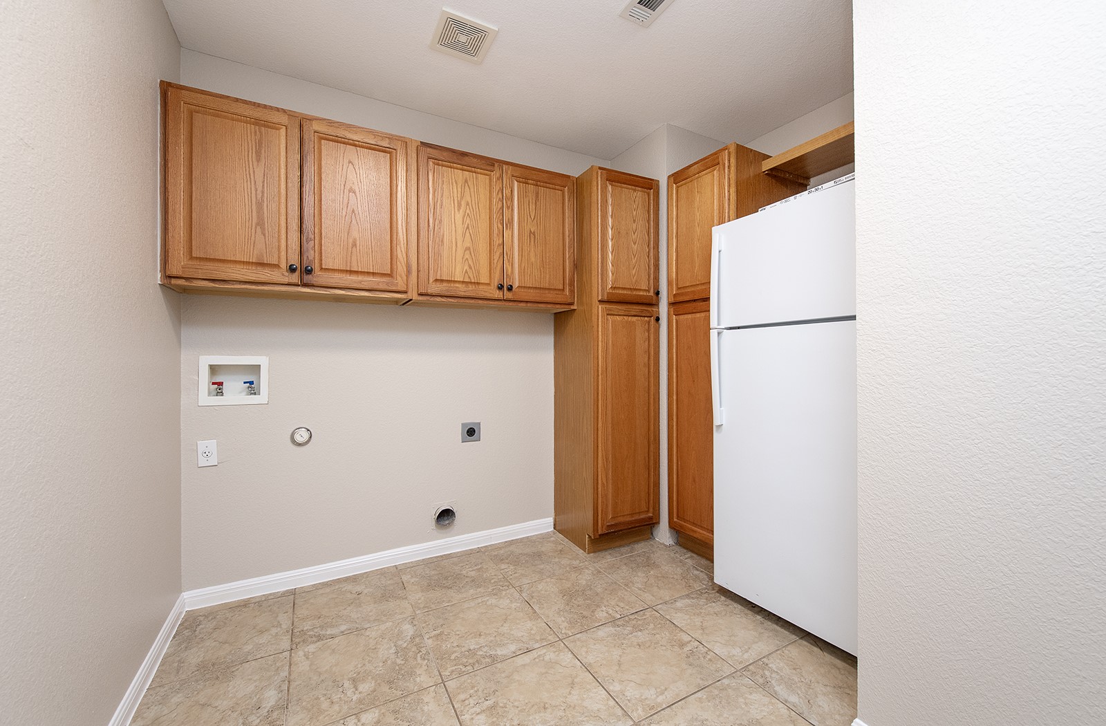 118 Chestnut Court Georgetown, TX 78633 - Photo 23 of 31 a view of an empty room