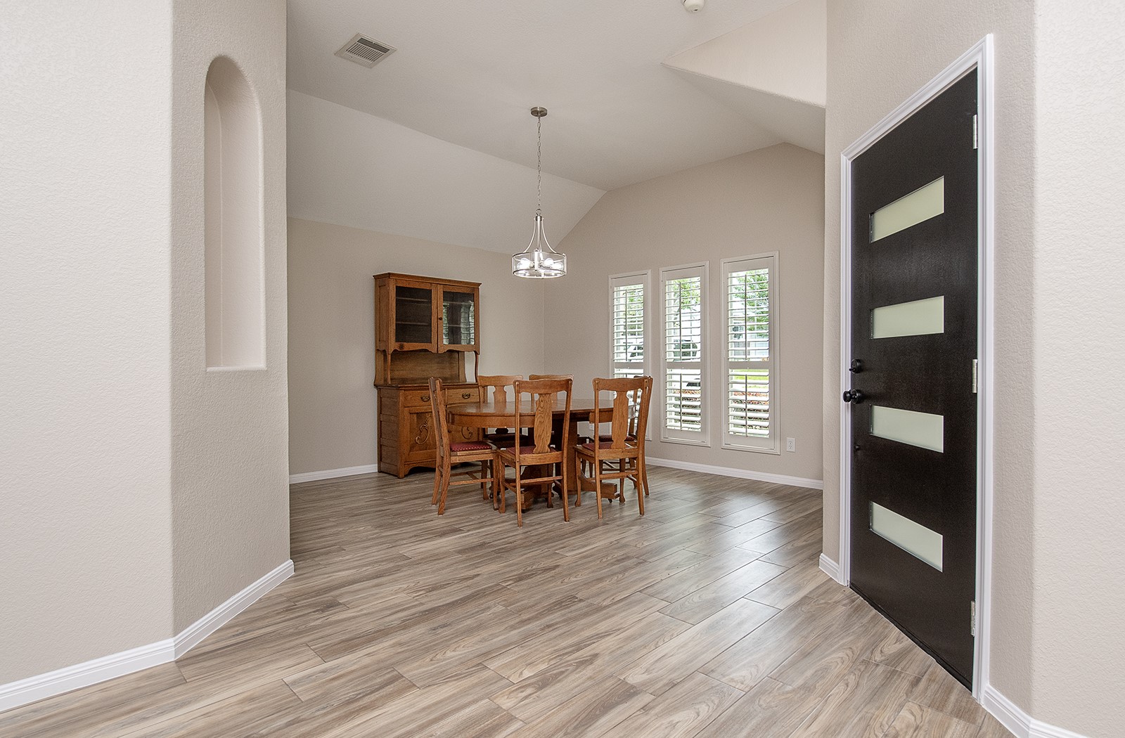 118 Chestnut Court Georgetown, TX 78633 - Photo 6 of 31 a view of a dining room with furniture and window