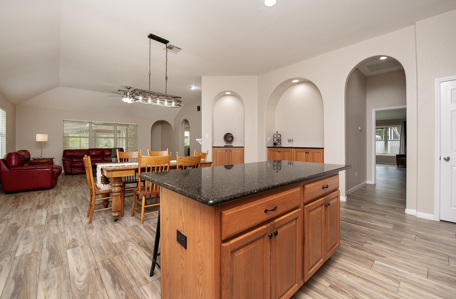 118 Chestnut Court Georgetown, TX 78633 - Photo 9 of 31 a large kitchen with lots of counter space