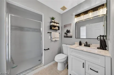 $225,000 | 1308 Southeast 42nd Street, Unit 5, Cape Coral, FL 33904