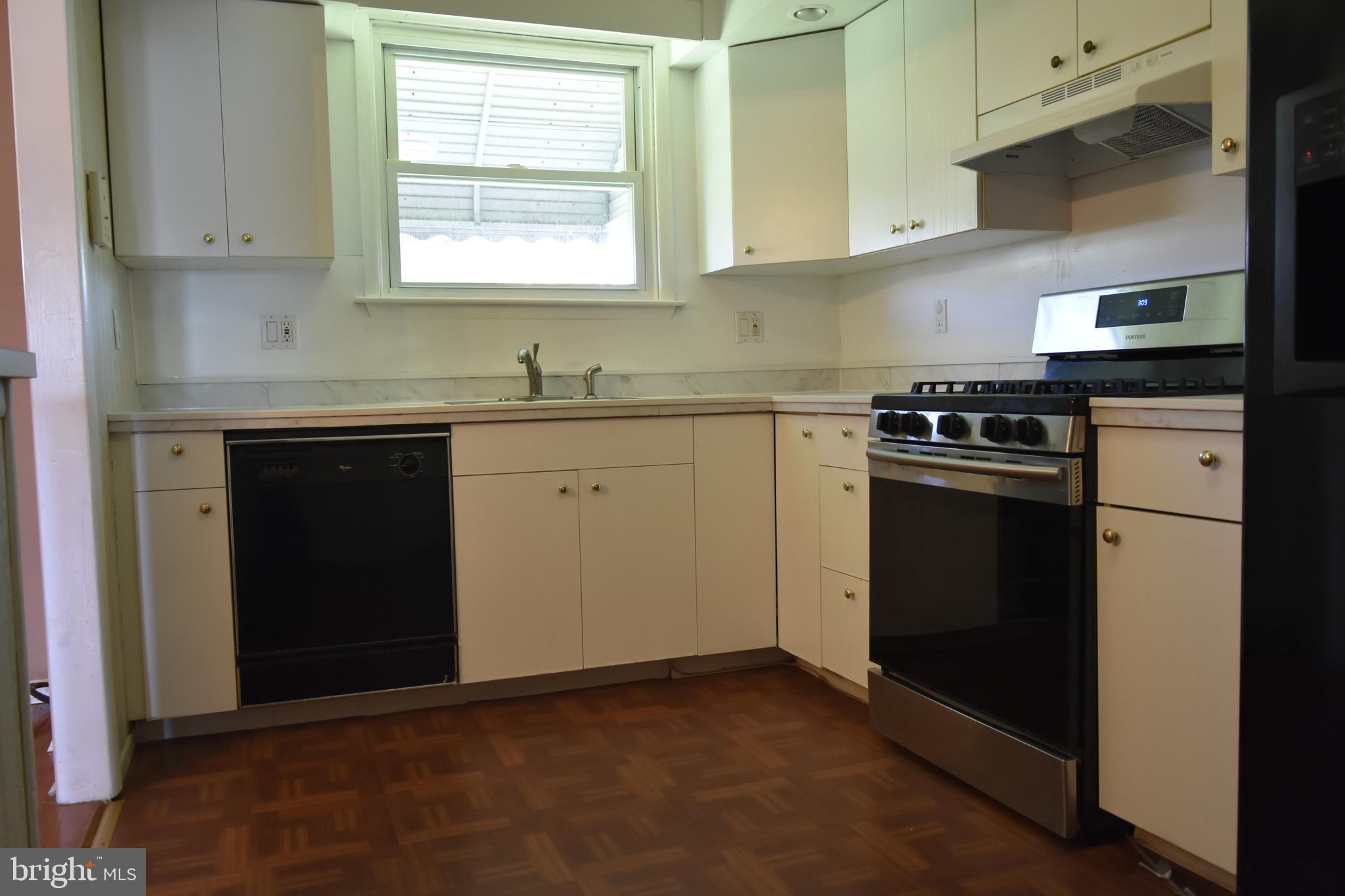 8963 Ashton Road Philadelphia, PA 19136 - Photo 11 of 34 Gallery Image 11