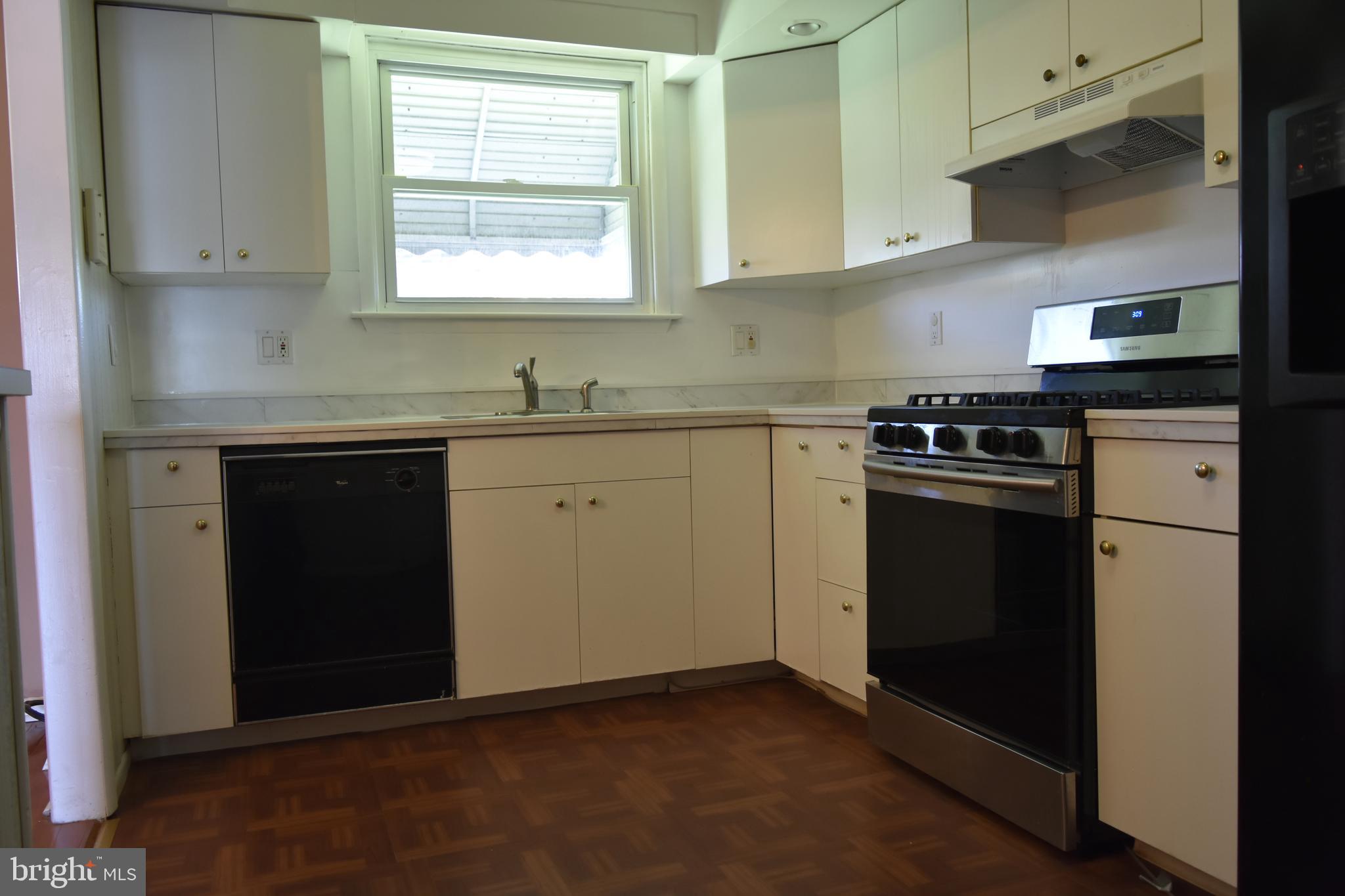 8963 Ashton Road Philadelphia, PA 19136 - Photo 12 of 34 Gallery Image 12