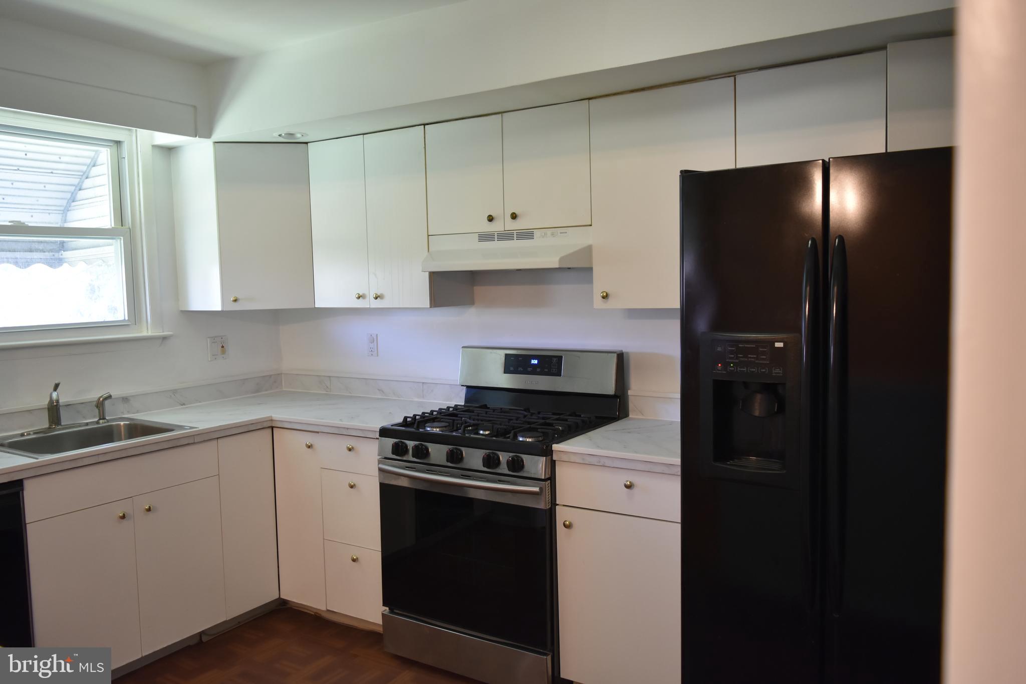 8963 Ashton Road Philadelphia, PA 19136 - Photo 7 of 34 Gallery Image 7