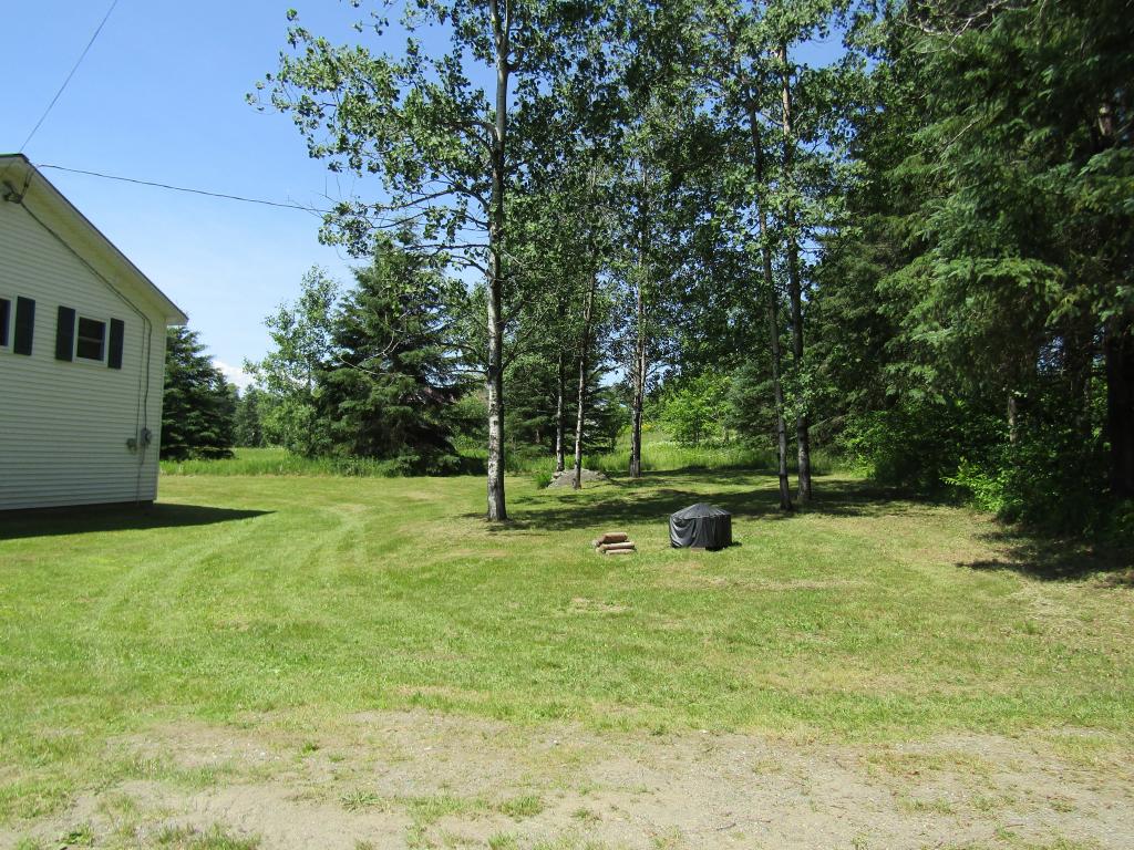 188 East Colebrook Road Colebrook, NH 03576 - Photo 3 of 19