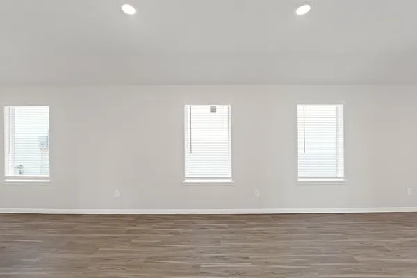 $259,990 | 2202 Thorpe Grv Court, Houston, TX 77090