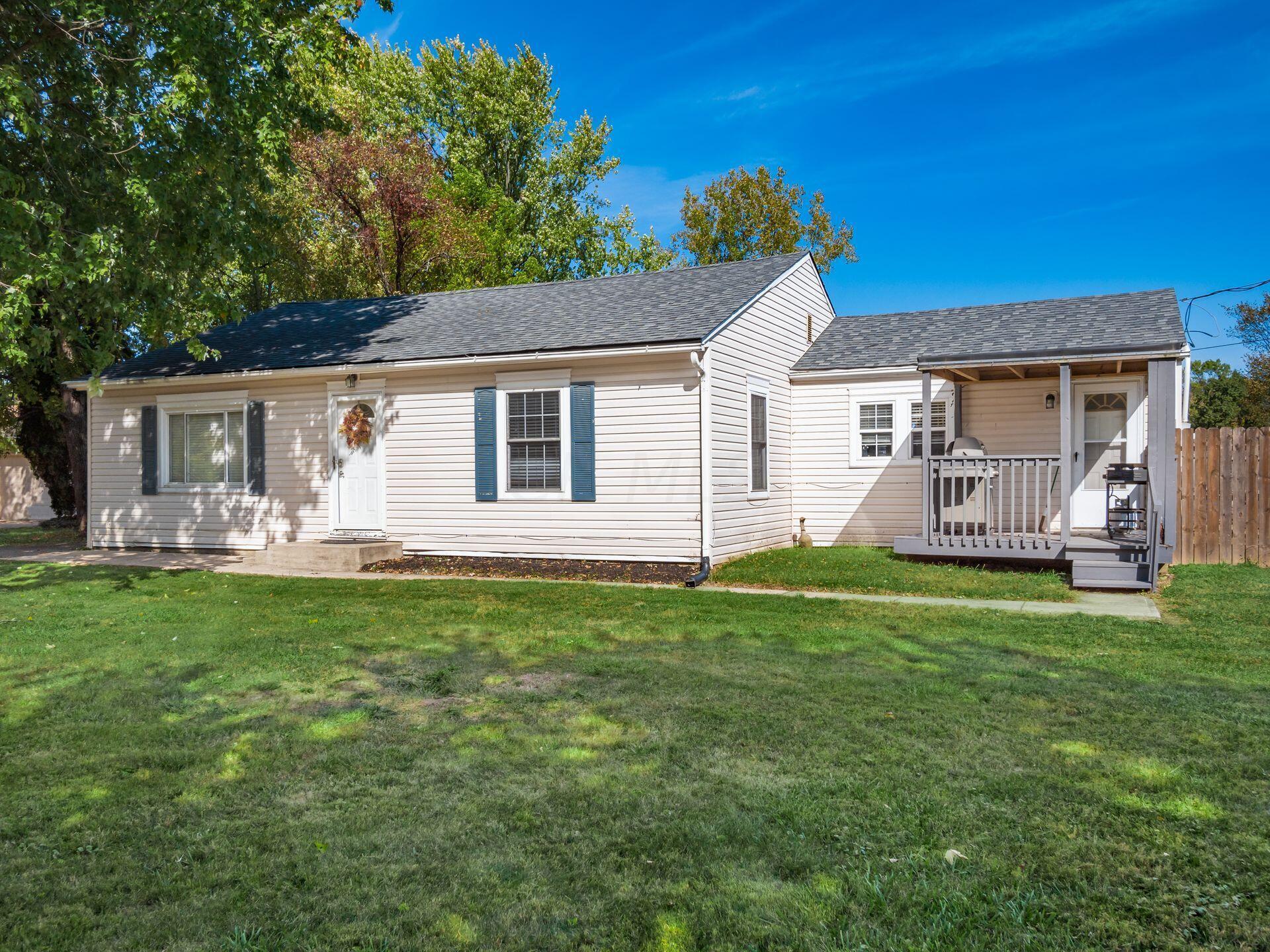 7802 Morse Road New Albany, OH 43054 - Photo 1 of 51 001_241e1e_A 7802 Morse 010-2
