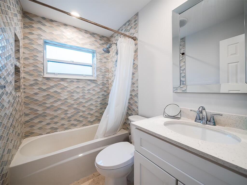 300 Northeast 23rd Street Boca Raton, FL 33431 - Photo 14 of 28 Boca