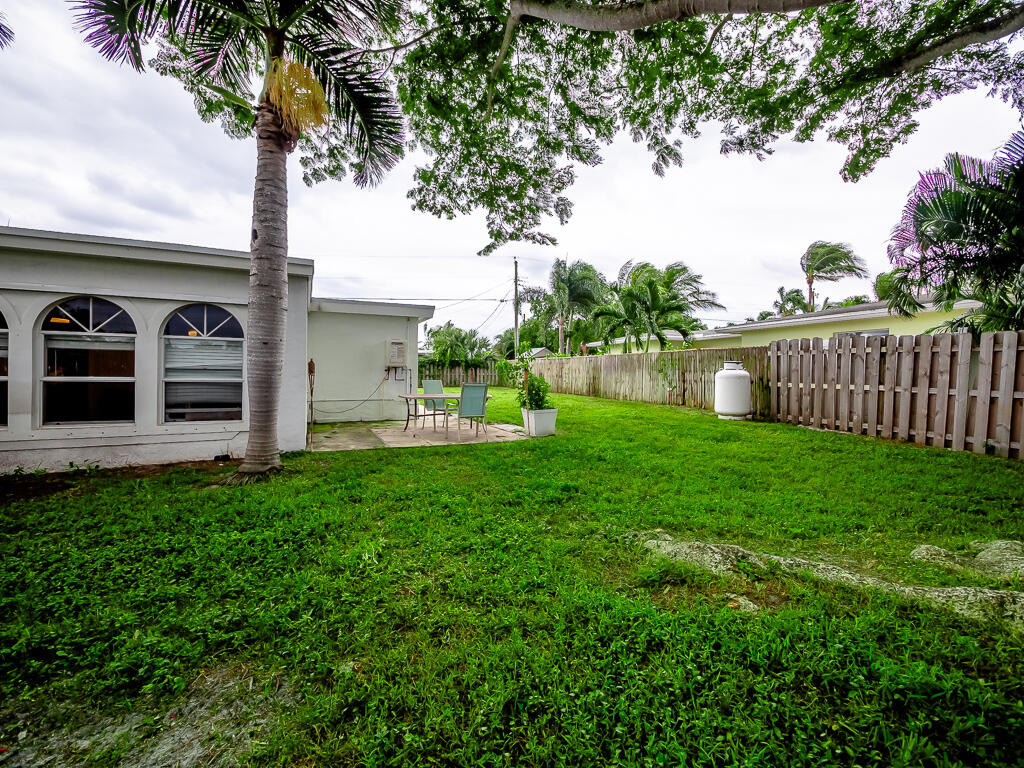 300 Northeast 23rd Street Boca Raton, FL 33431 - Photo 21 of 28 Boca-22