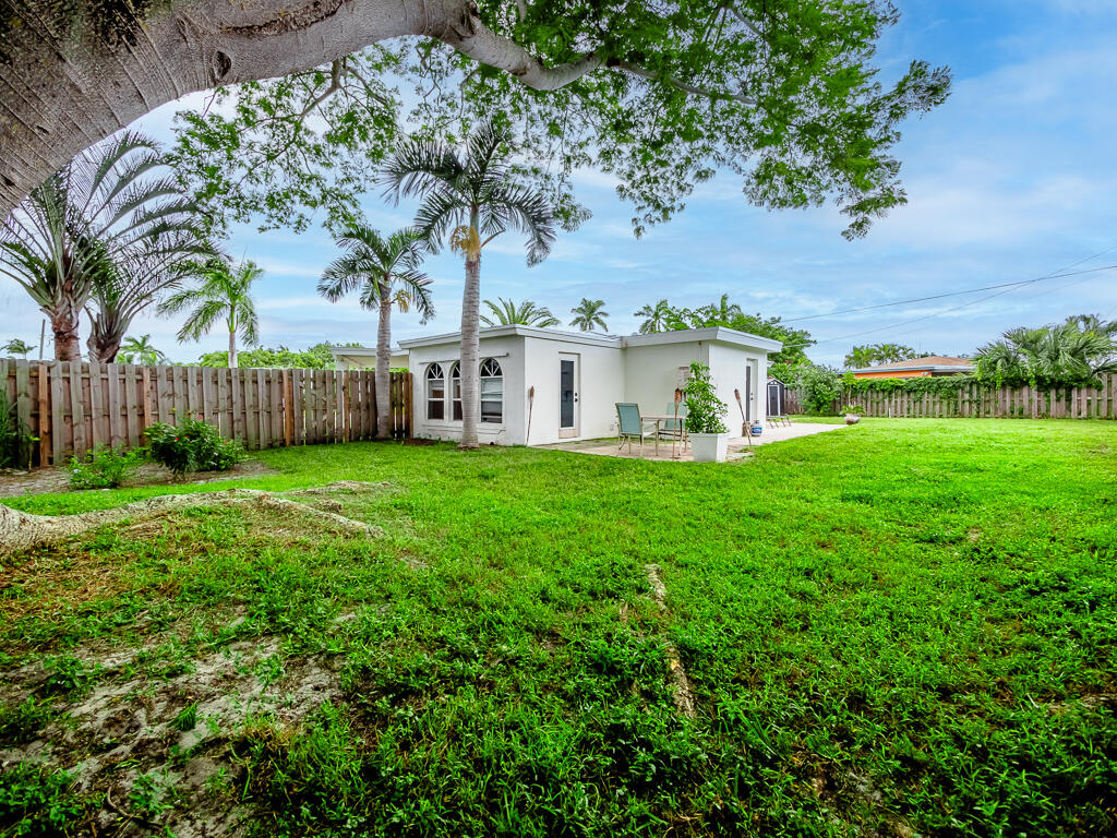 300 Northeast 23rd Street Boca Raton, FL 33431 - Photo 22 of 28 Boca-23
