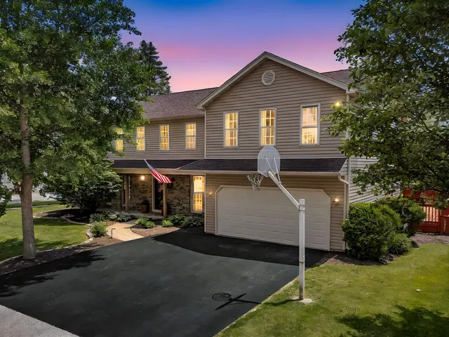 $695,000 | 336 Brooklea Court, Naperville, IL 60565