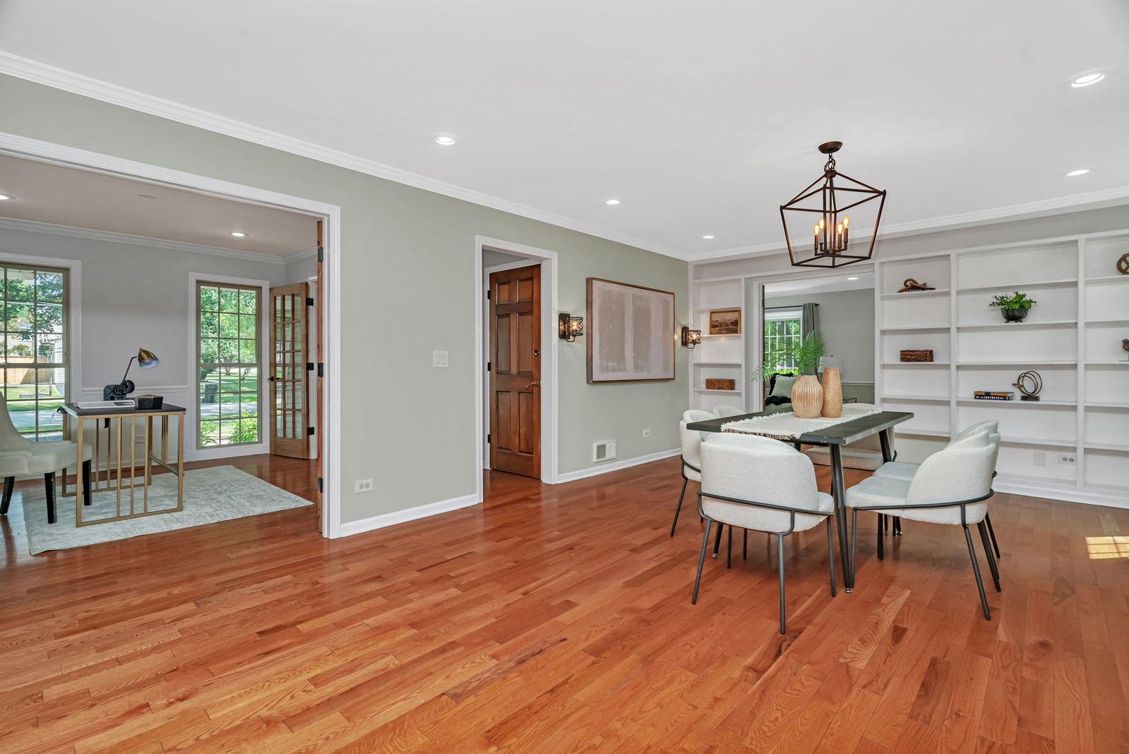 336 Brooklea Court Naperville, IL 60565 - Photo 29 of 39 a view of a dining room with furniture and wooden floor
