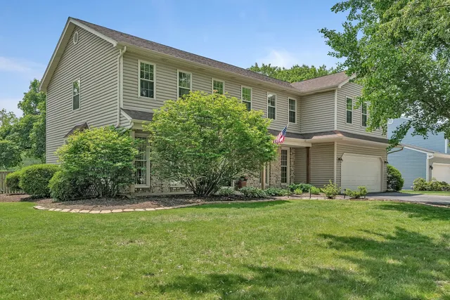 $695,000 | 336 Brooklea Court, Naperville, IL 60565