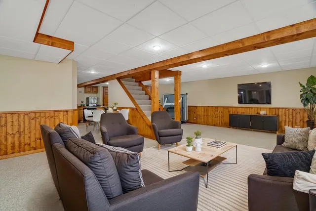 $695,000 | 336 Brooklea Court, Naperville, IL 60565