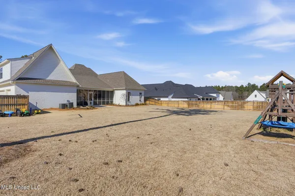 $979,000 | 703 Ivywood Court, Madison, MS 39110