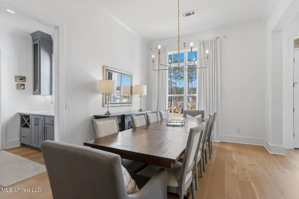 $979,000 | 703 Ivywood Court, Madison, MS 39110