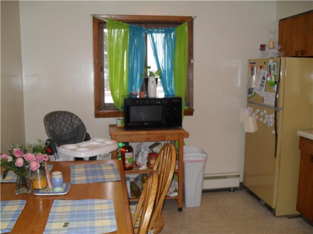 4631-4635 Lake Avenue Rochester, NY 14612 - Photo 9 of 18 Kitchen. 2. Units