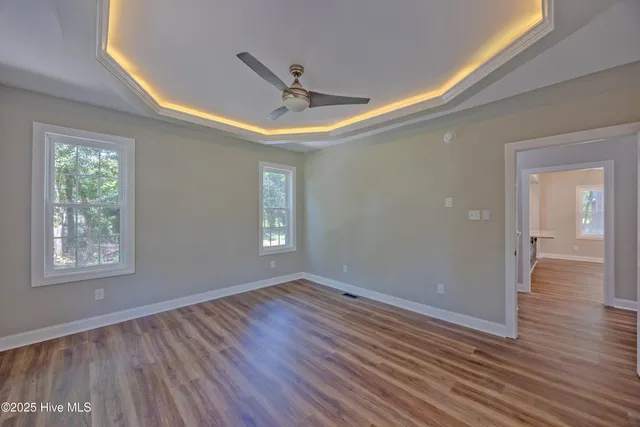 $327,500 | 513 East Main Street, Wallace, NC 28466