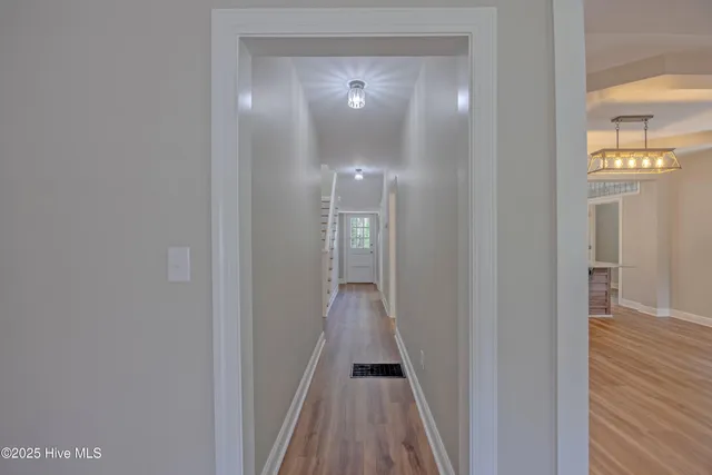 $327,500 | 513 East Main Street, Wallace, NC 28466