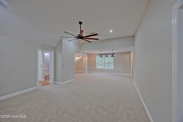 $327,500 | 513 East Main Street, Wallace, NC 28466