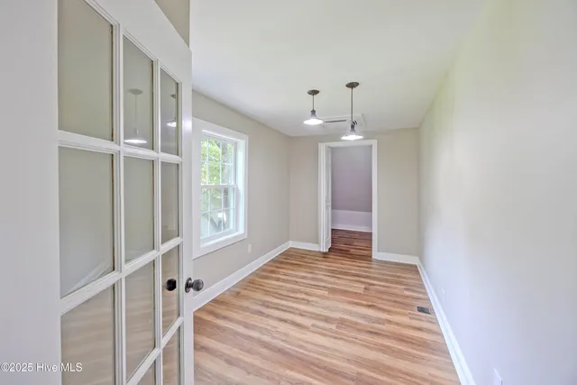 $327,500 | 513 East Main Street, Wallace, NC 28466