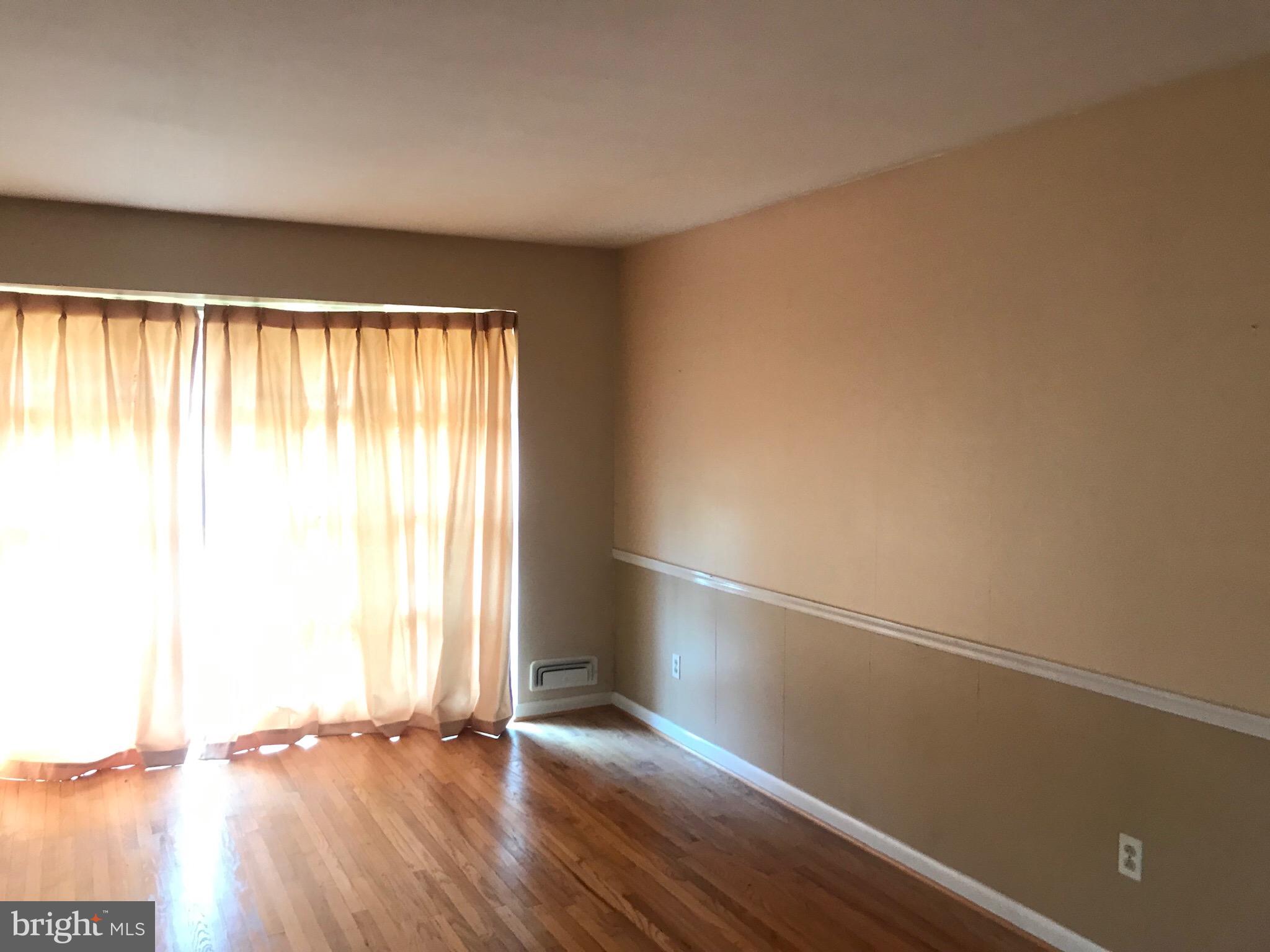 16 Randy Road Glendora, NJ 08029 - Photo 4 of 41 Gallery Image 4