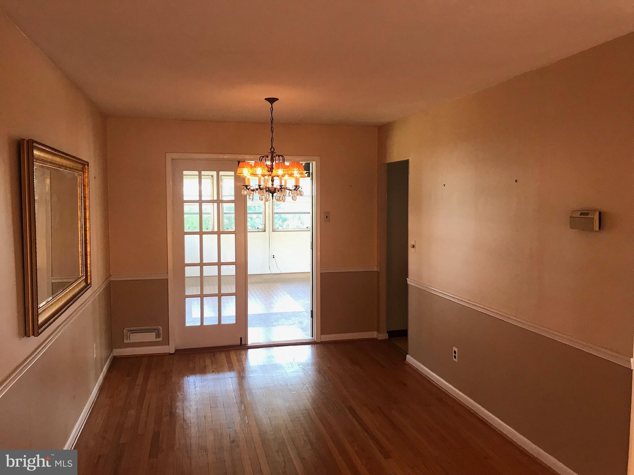 16 Randy Road Glendora, NJ 08029 - Photo 6 of 41 Gallery Image 6
