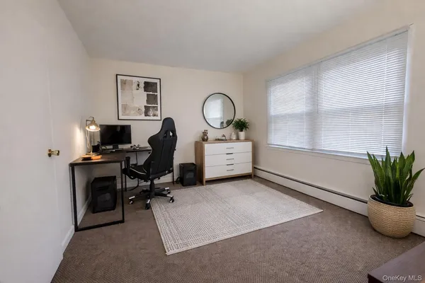 $3,175 | 2-7 Lambert Avenue, Farmingdale, NY 11735