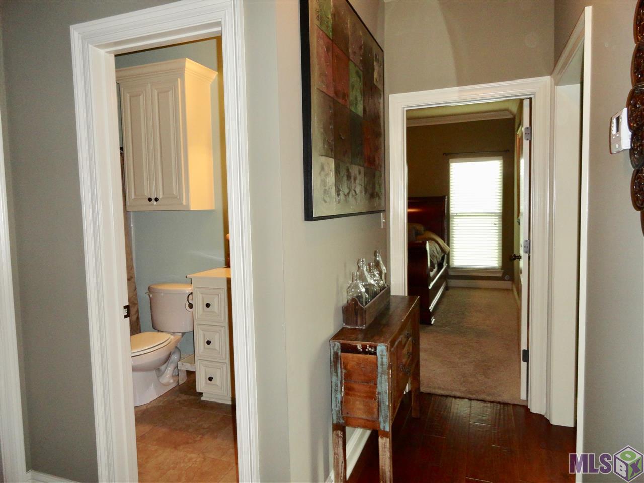 209 Waverly Road Thibodaux, LA 70301 - Photo 23 of 24 hall and hall bath
