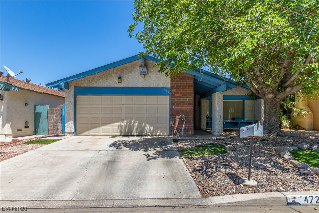 4724 Summerhill Road Las Vegas, NV 89121 - Photo 2 of 36