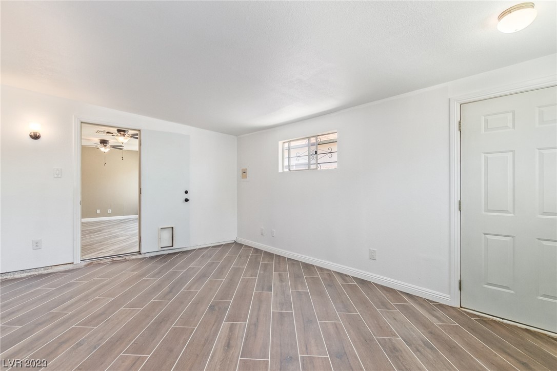 4724 Summerhill Road Las Vegas, NV 89121 - Photo 21 of 36