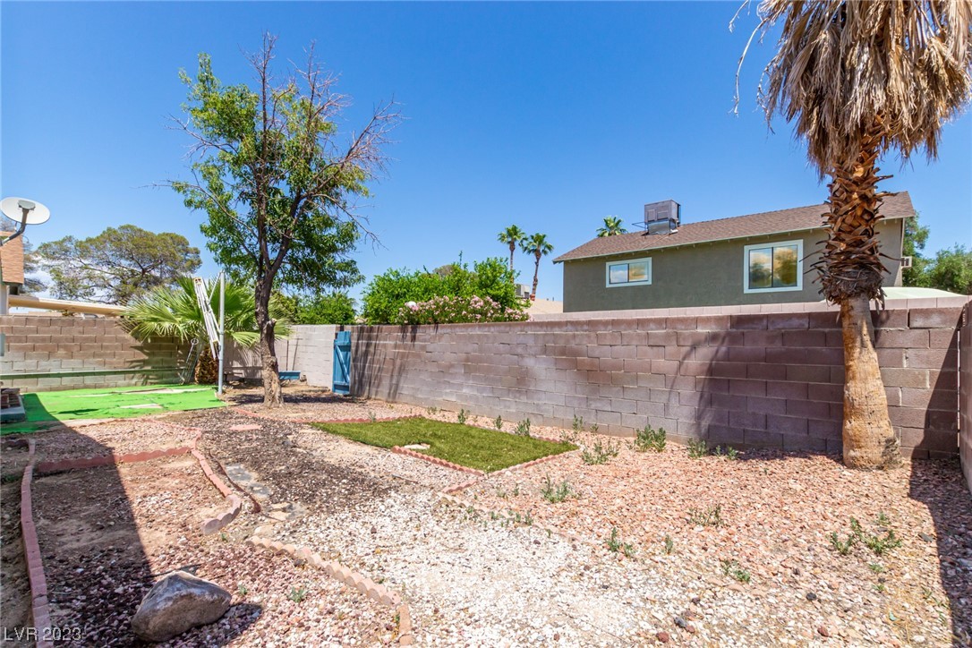 4724 Summerhill Road Las Vegas, NV 89121 - Photo 36 of 36