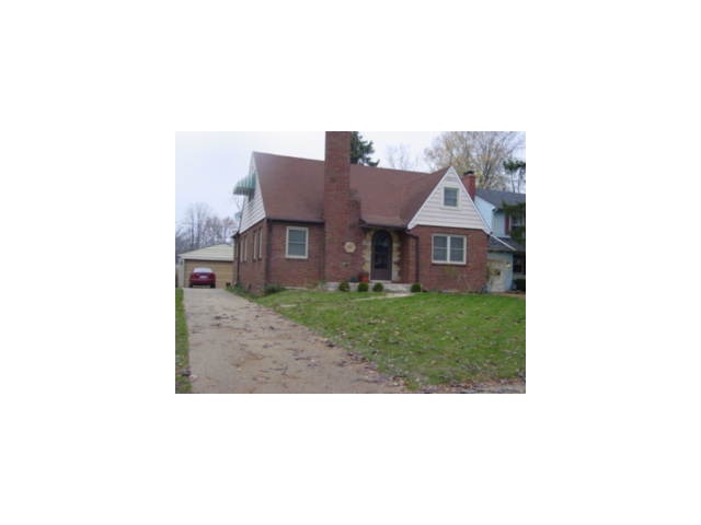 108 East Beaumont Road, Unit TD Columbus, OH 43214 - Photo 1 of 5 Gallery Image 1